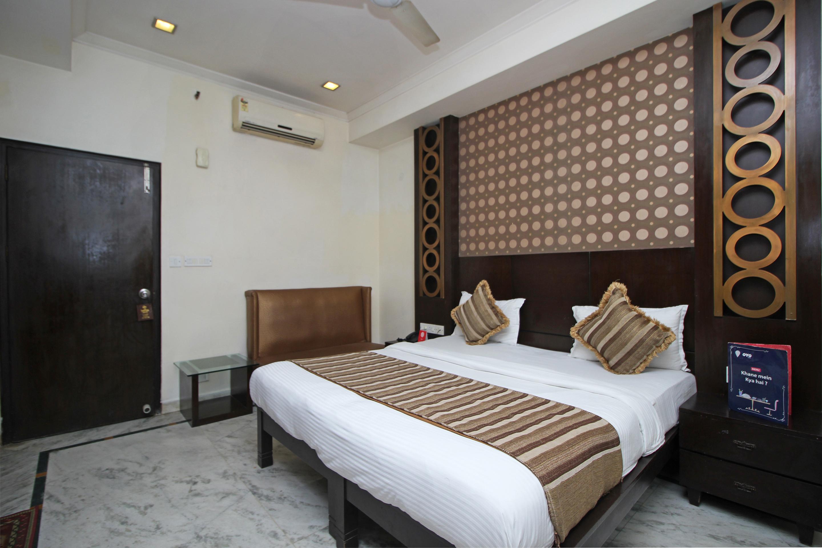 Oyo 5915 Hotel Swagath New Delhi Exterior photo